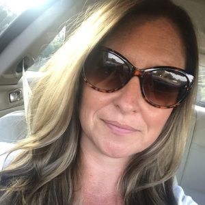 Meet your Posher, Jen